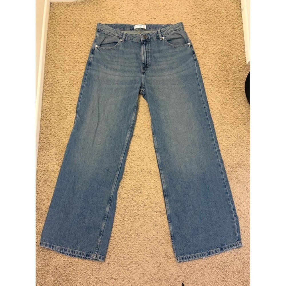 Classic Wide-Leg Women's Jeans in Medium‎ Blue NWOT
